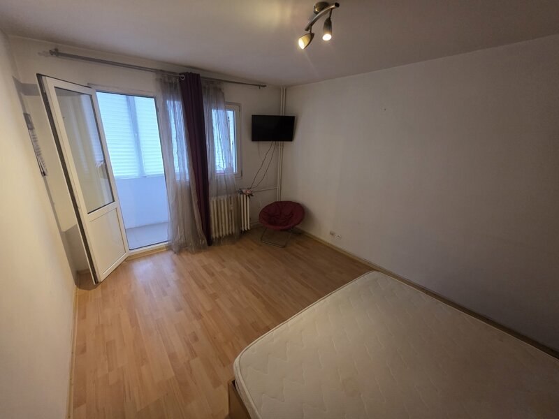 Titan, Theodor Pallady, bloc mixt